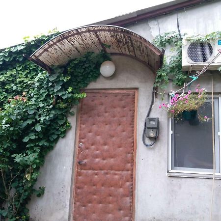 Апартаменты Возле Моря Удельный Odessa Exterior foto