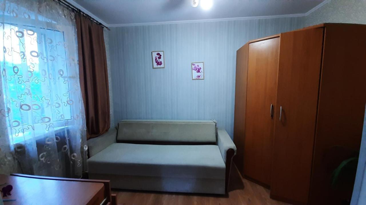 Апартаменты Возле Моря Удельный Odessa Exterior foto